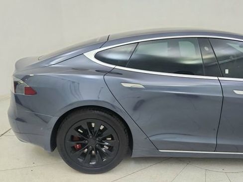 Used 2019 Tesla Model S 100D image 7