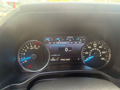 Used 2016 Ford F150 Lariat image 12