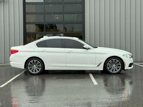 Used 2019 BMW 530i Sedan w/ Convenience Package RWD image 3