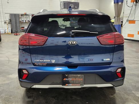 Used 2020 Kia Niro Touring image 14