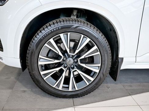 Used 2020 Volvo XC90 T5 Momentum w/ Protection Package Premier AWD/4WD image 40