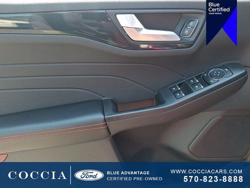Certified 2025 Ford Escape ST-Line w/ Tech Pack #1 AWD/4WD image 12