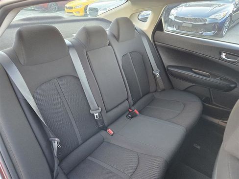 Used 2019 Kia Optima LX image 28