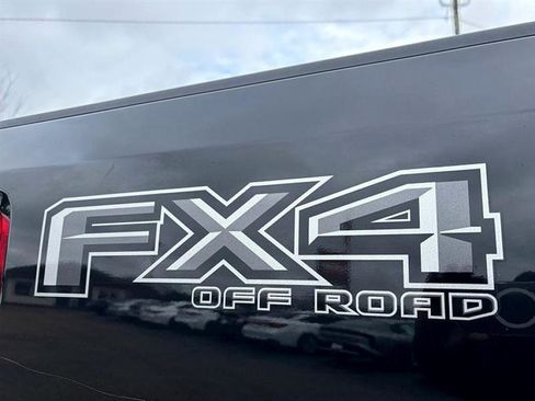 Used 2022 Ford F250 Lariat w/ Lariat Ultimate Package image 41