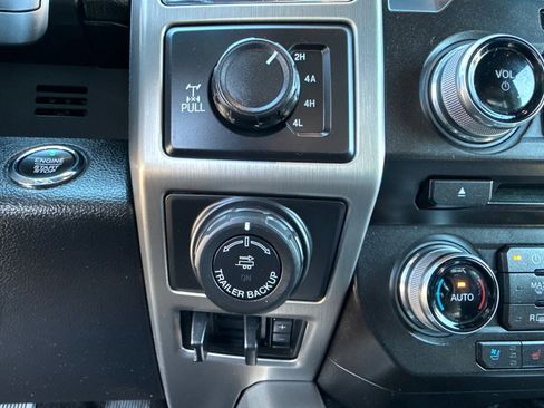 Used 2018 Ford F150 Platinum w/ Equipment Group 701A Luxury AWD/4WD image 36