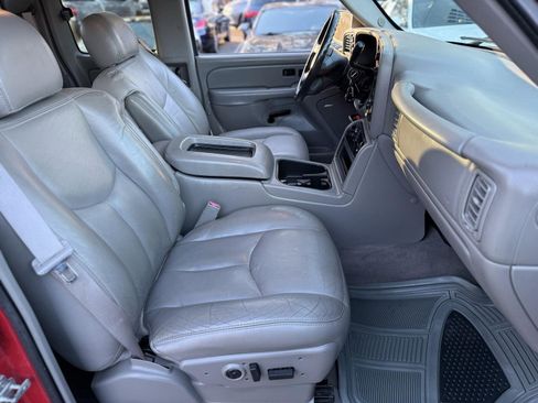 Used 2005 GMC Sierra 1500 SLT w/ Light Duty Power Package image 22