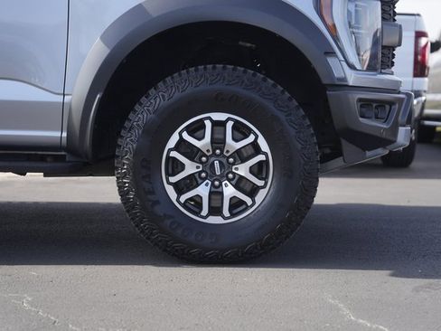 Used 2023 Ford F150 Raptor image 4