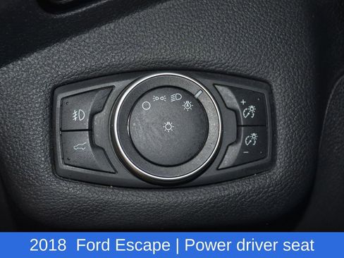 Used 2018 Ford Escape SEL w/ Ford Safe & Smart Package AWD/4WD image 9