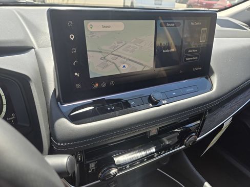 New 2026 Nissan Rogue Platinum AWD/4WD image 14