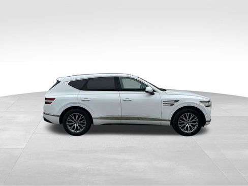 Used 2022 Genesis GV80 2.5T AWD/4WD image 6