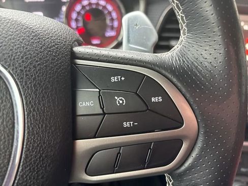 Used 2021 Dodge Challenger SRT Hellcat w/ Plus Package RWD image 13