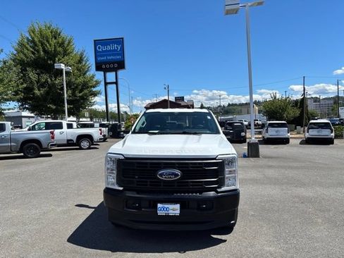 Used 2024 Ford F350 XL w/ 360-Degree Camera Package AWD/4WD image 8