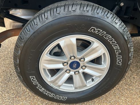 Used 2020 Ford F150 XLT AWD/4WD image 8
