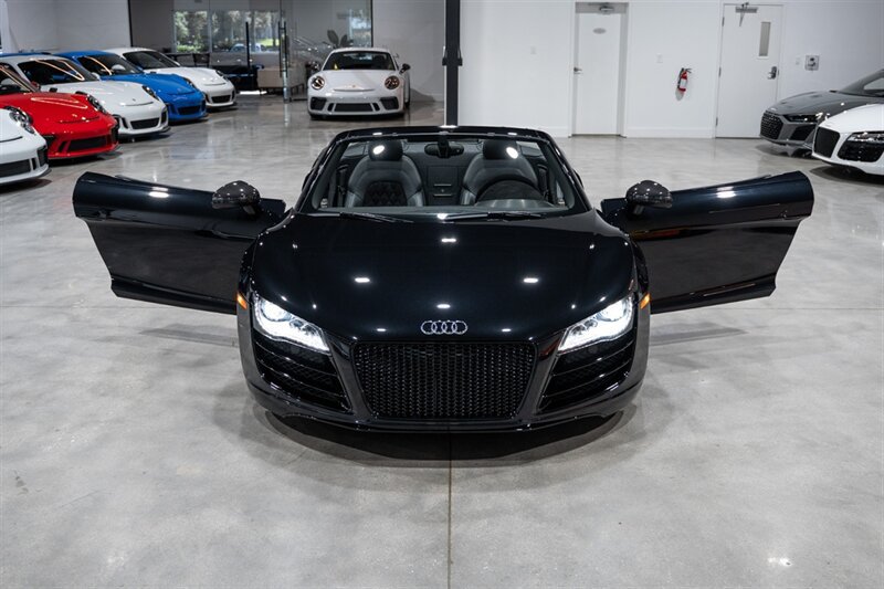 Used 2011 Audi R8 V10 AWD/4WD image 36