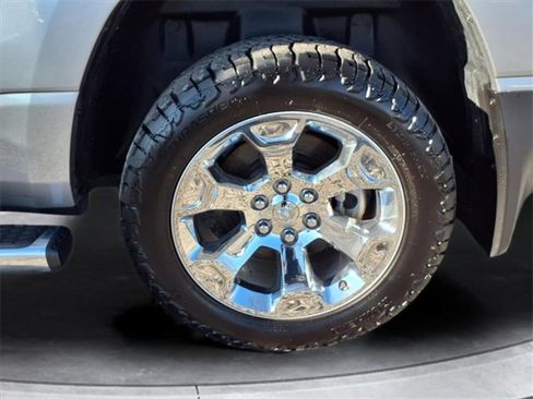 Used 2021 RAM 1500 Big Horn image 16