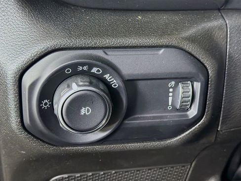 Used 2023 Jeep Wrangler Unlimited Sport AWD/4WD image 16