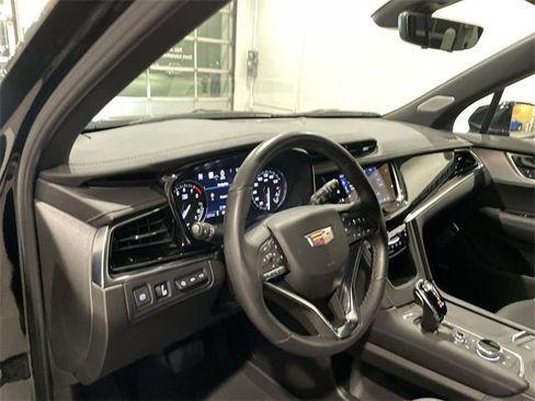 Certified 2025 Cadillac XT6 Premium Luxury w/ Technology Package image 16