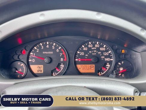 Used 2014 Nissan Xterra S image 8