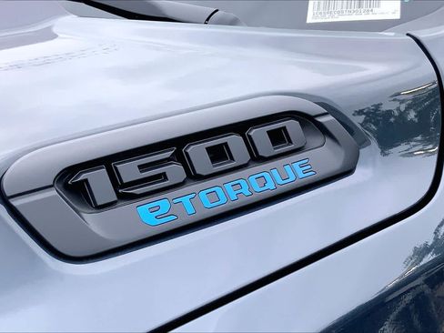 New 2026 RAM 1500 Express RWD image 15