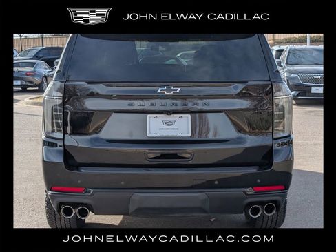 Used 2025 Chevrolet Suburban Z71 w/ Z71 Off-Road Package image 5