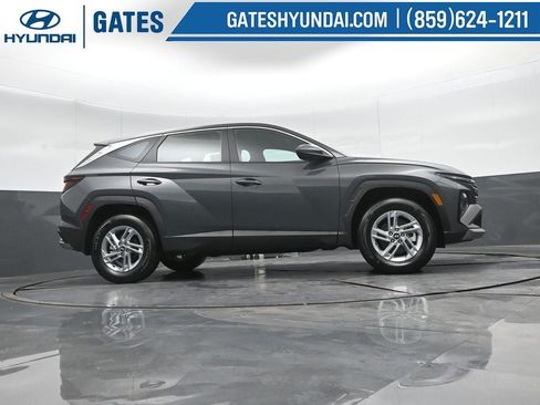 Certified 2026 Hyundai Tucson SE AWD/4WD image 37