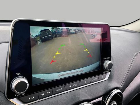 Used 2022 Nissan Sentra SV FWD image 26