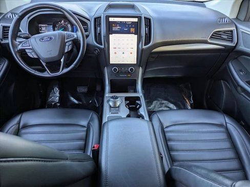 Used 2023 Ford Edge SEL image 16