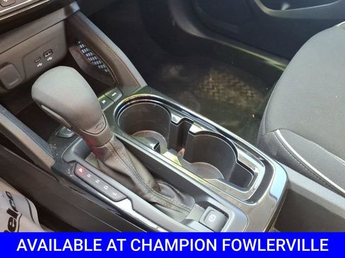 Used 2025 Chevrolet TrailBlazer LT AWD/4WD image 23