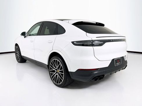 Certified 2023 Porsche Cayenne S AWD/4WD image 3