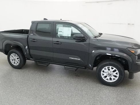 New 2026 Toyota Tacoma SR5 image 34