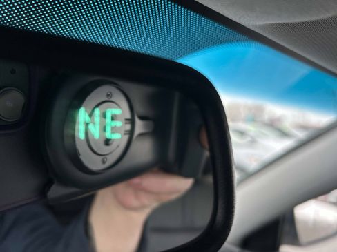 Used 2015 Kia Sorento LX image 35