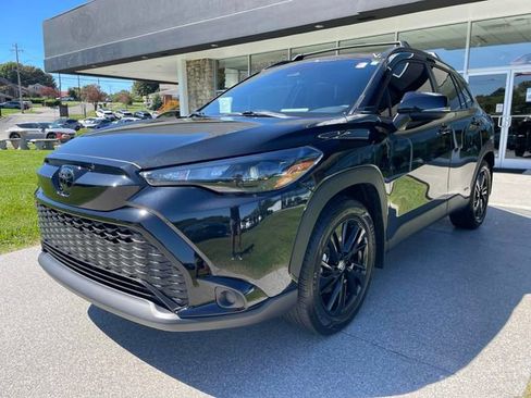 Used 2024 Toyota Corolla Cross AWD Hybrid image 4