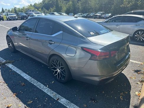 Used 2020 Nissan Altima 2.5 SR FWD image 3