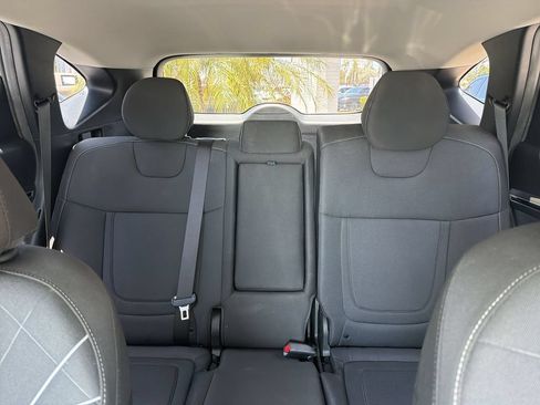 Used 2023 Hyundai Tucson SE FWD image 14