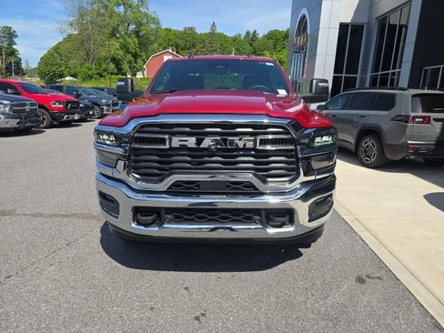 Certified 2026 RAM 2500 Big Horn AWD/4WD image 2