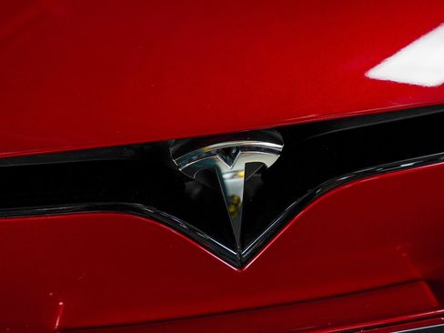 Used 2023 Tesla Model S Standard Range AWD/4WD image 12