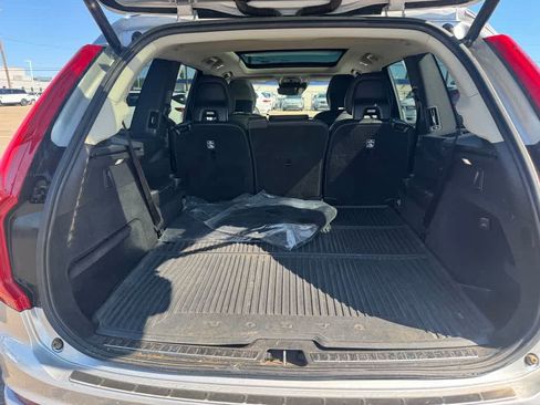 Used 2019 Volvo XC90 T6 Momentum w/ Protection Package Premier AWD/4WD image 13
