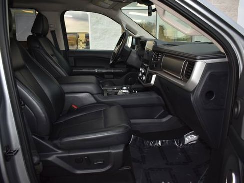 Used 2024 Ford Expedition Max XLT RWD image 49