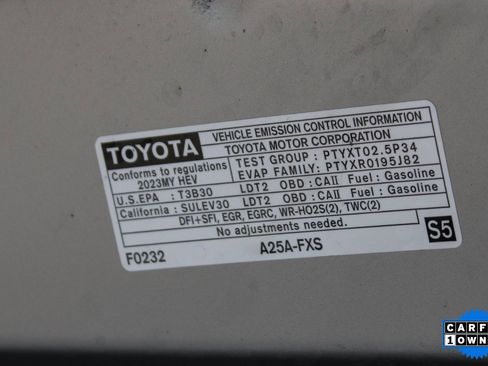 Used 2023 Toyota Sienna XLE image 41