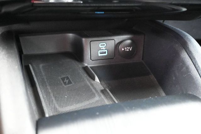 Certified 2023 Ford Escape ST-Line Elite w/ Premium Technology Package AWD/4WD image 29