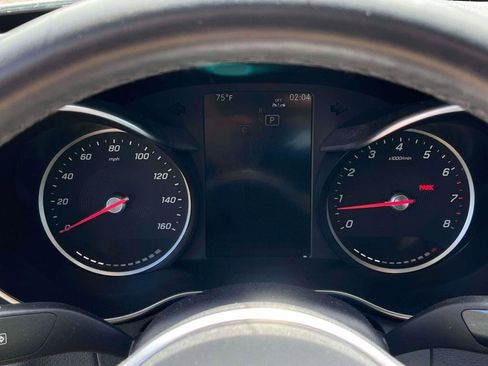 Used 2019 Mercedes-Benz C 300 4MATIC Sedan image 3