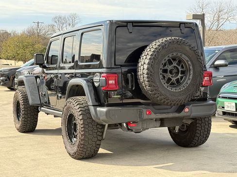 Used 2023 Jeep Wrangler Unlimited Rubicon w/ LED Lighting Group AWD/4WD image 10