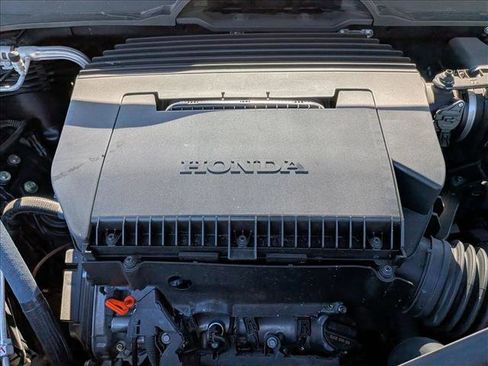 Used 2025 Honda Pilot Elite image 24