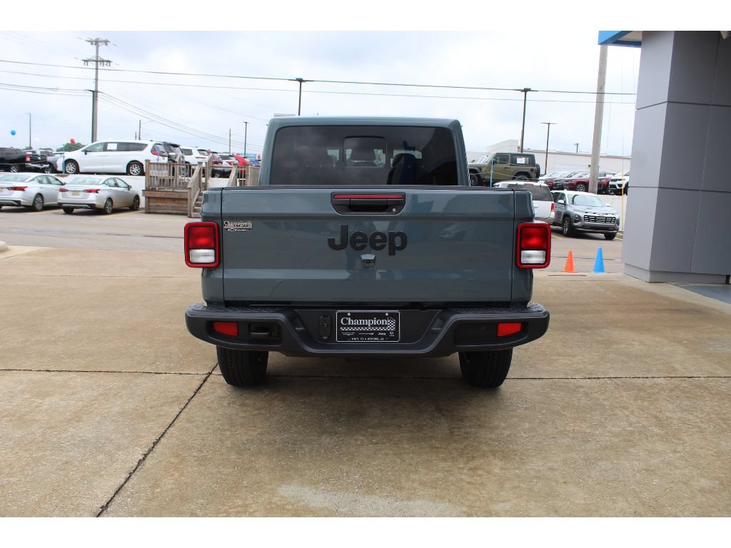 New 2026 Jeep Gladiator Sport AWD/4WD image 6