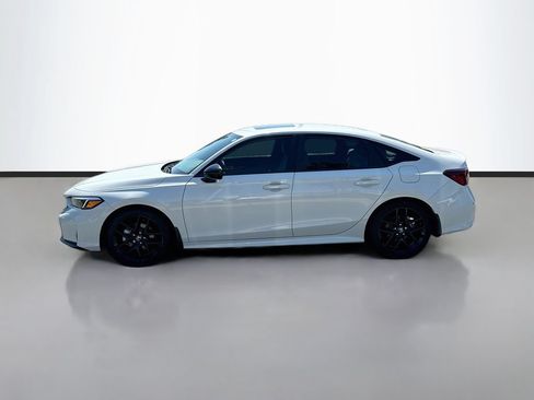 Used 2025 Honda Civic Sport image 4