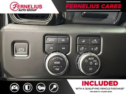 Used 2024 GMC Sierra 3500 AT4 w/ Technology Package AWD/4WD image 39
