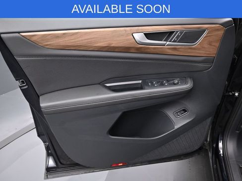 Used 2025 Volkswagen Atlas SE AWD/4WD image 11