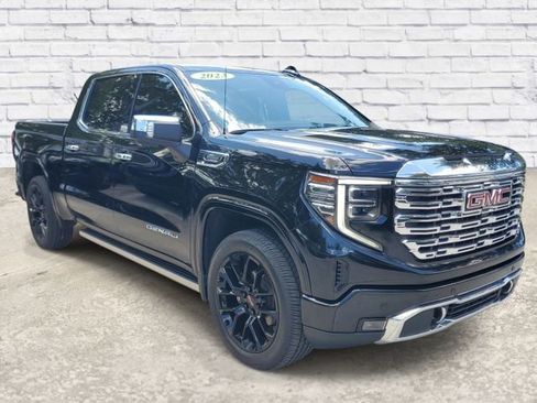 Used 2023 GMC Sierra 1500 Denali w/ Denali Reserve Package AWD/4WD image 5
