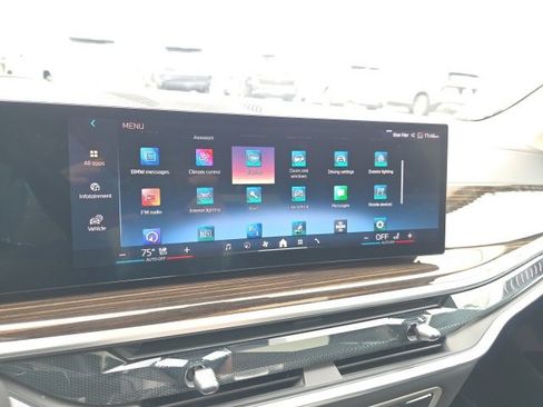 Used 2025 BMW X7 xDrive40i image 39