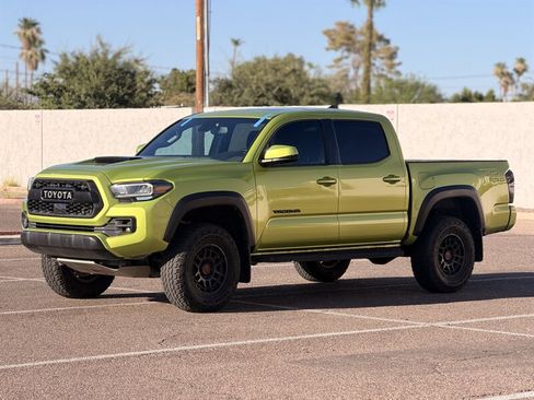 Used 2022 Toyota Tacoma TRD Pro AWD/4WD image 7